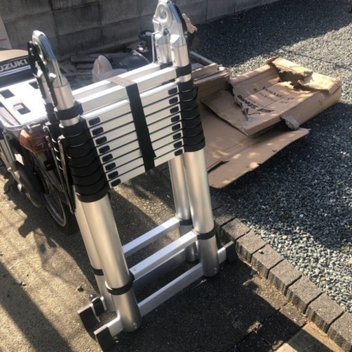 ⭐️伸縮はしご兼脚立（はしご8m）と耕運機⭐️