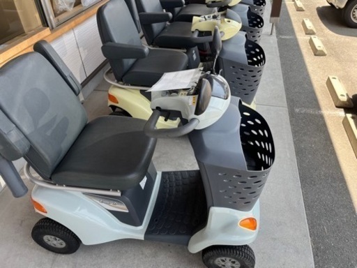 スズキ　セニアカ   売ります