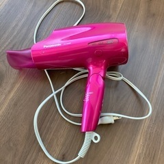 ヘアドライヤー　パナソニック　ナノケア