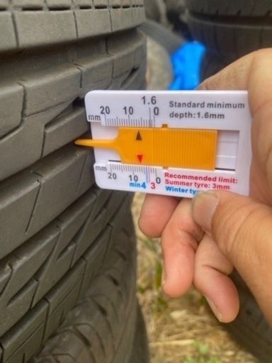 215/60R16 REGNO ２本