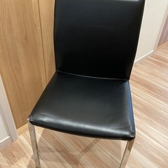 取引中　美品★ ブラックチェア