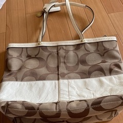 COACH トートバッグの画像