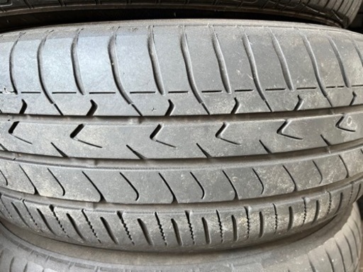 205/60r16 トヨタ純正アルミ4本セット