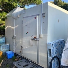 冷蔵貯蔵庫　プレハブ式