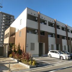 (🏠メゾネットタイプの広々1LDK・駐車場有🚙)お洒落な2…