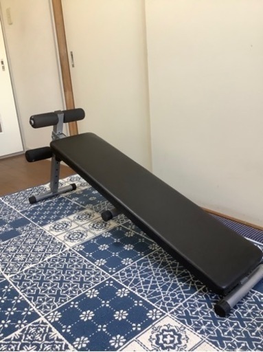 トレーニング　シットアップベンチ