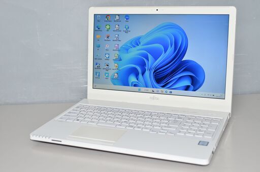 中古良品ノートパソコン Windows11 爆速SSD512GB 富士通 WA2/Z core i7-6700HQ/メモリ8GB/無線内蔵/15.6インチ/webカメラ/ブルーレイ搭載