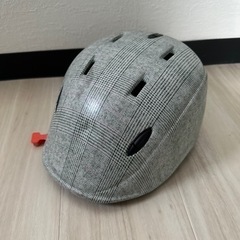 自転車用　ヘルメット