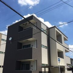 (💰翌月分賃料・退去費用込初期費用17万円💰)収納も採光も2つ🌞...