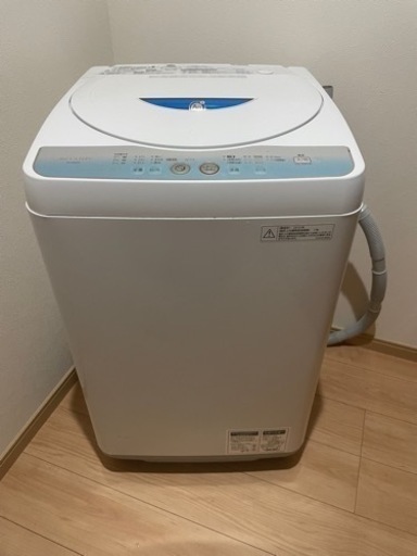 全然まだ使える洗濯機です。