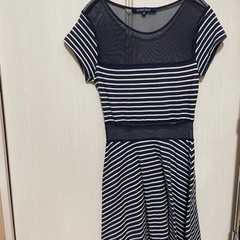 ワンピース　ラッシュガード　シースルー　プール　海