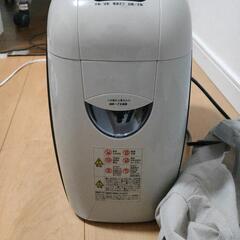 コンパクトシュレッダー GCS04CXの画像