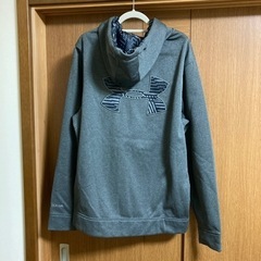 アンダアーマー　パーカー　M メンズの画像