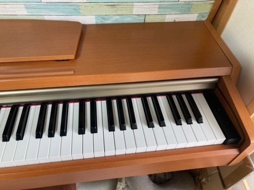 ヤマハ 電子ピアノ CLP-220
