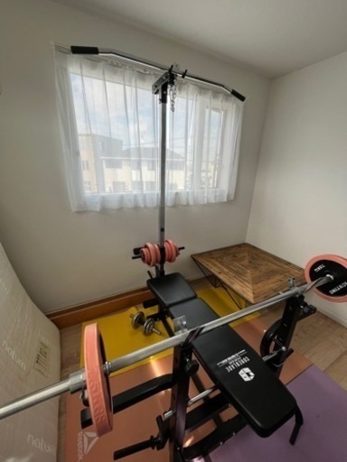 筋トレ　ベンプレ　ラットマシーン　ダンベル