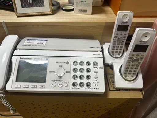 【取りに来る方値引きします】子機2台付　Panasonic パーソナルファックス