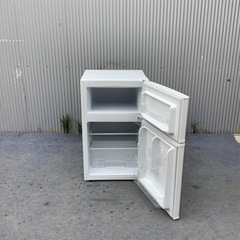 Mini fridge. Freezer ありの画像