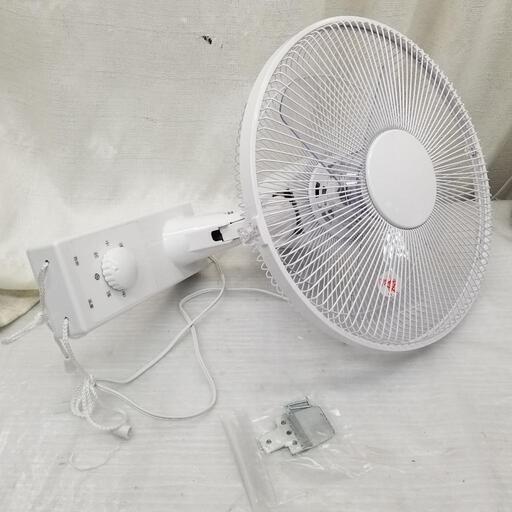 4070 訳有紐タイプ壁掛け扇風機　首振　3段階