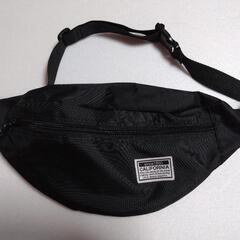 決まりました。【美品】ウエストポーチ　無料で差し上げます
