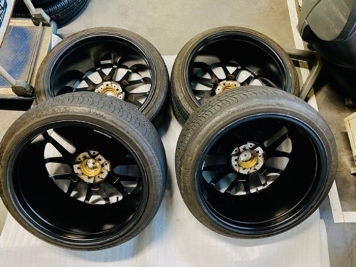 86 brz zn6 zc6 ET 40 18x9J タイヤホイールセット