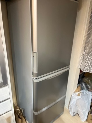 【取引終了】SHARP 冷蔵庫　どっちもドア