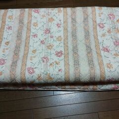 ダブル羽毛掛けふとん＆敷ふとん　の画像