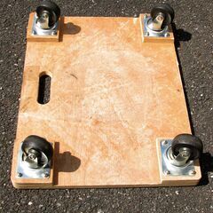 中古【木製平台車 ６０Ｘ４５センチ コーナンで買ったもの】
