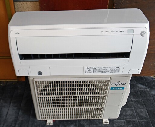 ●2021年製(^_-)-☆自動お掃除付き！●富士通　AS-D221LTK　エアコン　中古品●相模原　横浜　神奈川●冷房　6-9畳　AS-D22Kの高性能モデル