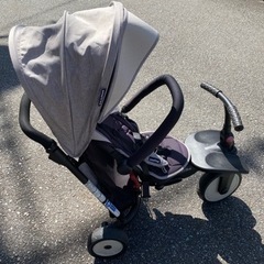 STR5 スマートトライク5 折りたたみ　コンパクト　三輪車