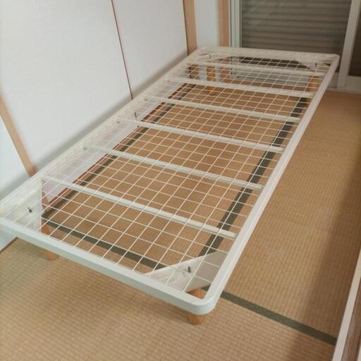 無印ベッドフレーム