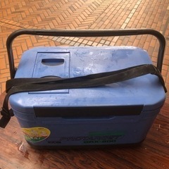両開きクーラーボックス