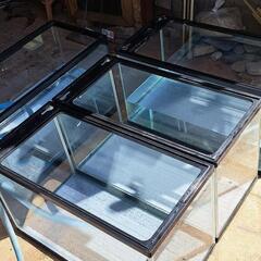 60㎝ガラス水槽　4個セットの画像