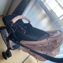 【ベビーカー】 デ・ヨーネ レジェ e ミッキーマウス 両対面式 ※取引場所はご相談下さい。 