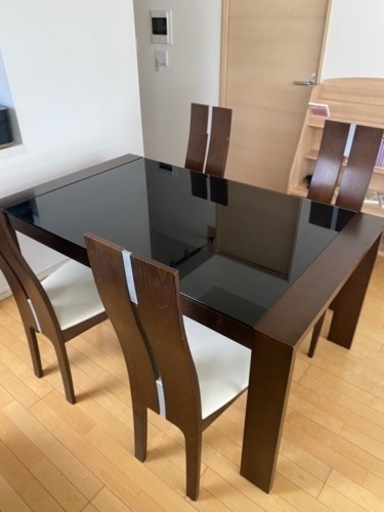 黒ガラスダイニングテーブルセット