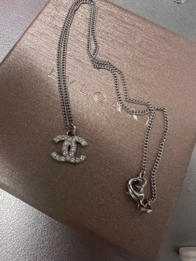 取りに来れる方、値下げ致します【CHANEL】ネックレストップ小さめ