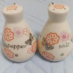 【未使用、値下げ】ニューヨークで購入🌟ソルト&ペッパー入れセット