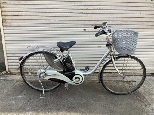 87 パナソニック新機種電動アシスト自転車viviDX26インチシルバーボディー