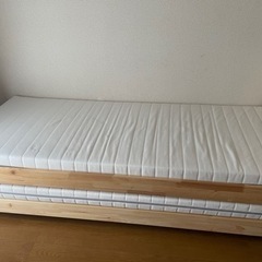 IKEA 本棚&スタッキングベッド