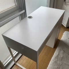 【引っ越しの為6月中迄❗️】学習机+イスの画像