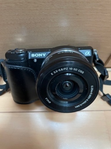 SONY α5000 ミラーレス一