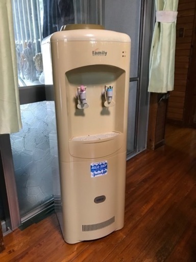 ウォーターサーバー本体