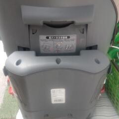 チャイルドシート　エールべべの画像