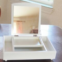 カガミ付きボックスケース　
