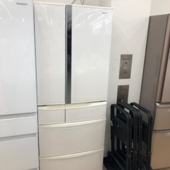 Panasonicの冷蔵庫(NR-FVF455)のご紹介です