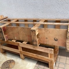 木、梱包用の廃材です。