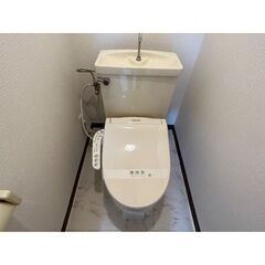 💙💙《2DK》四街道駅から徒歩11分！コンビニ徒歩圏内！フリーレント1ヶ月付き😍敷礼０！ベランダ有り！室内洗濯機置場！収納有り！お風呂＆トイレ別！💙💙 - 不動産