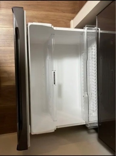 【激安でお譲りします】日立 冷蔵庫 520L6ドア 観音開き  R-HW52K