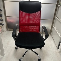 オフィスチェアの画像