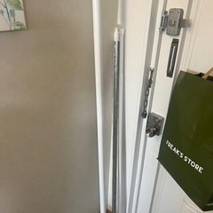 突っ張り棒
