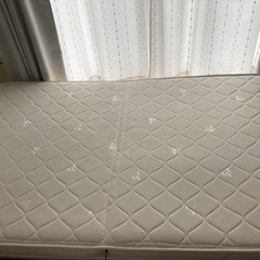 セミダブルベッド　マットレス付きの画像